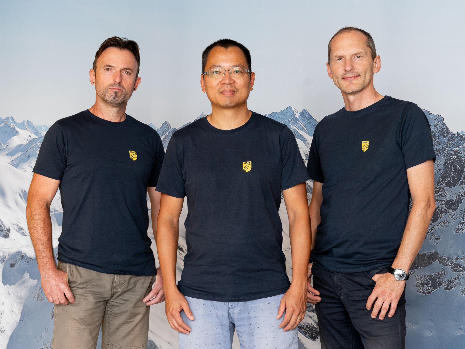 Group Picture of the team behind the avalanche safety manufacturer PIEPS