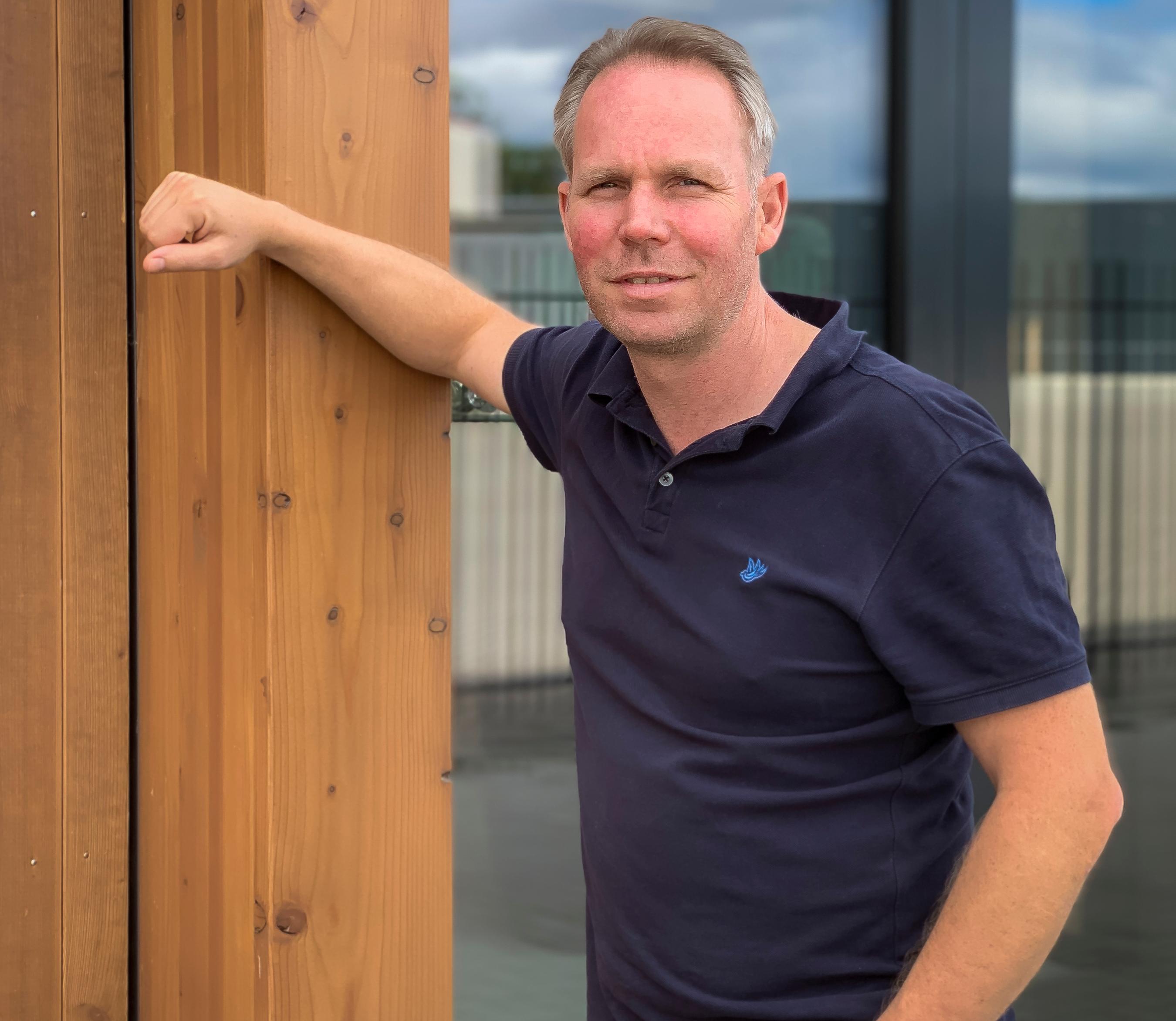 Erik Waanders, Founder and Director of Greenpaints Erik Waanders, Founder and Director of Greenpaints
