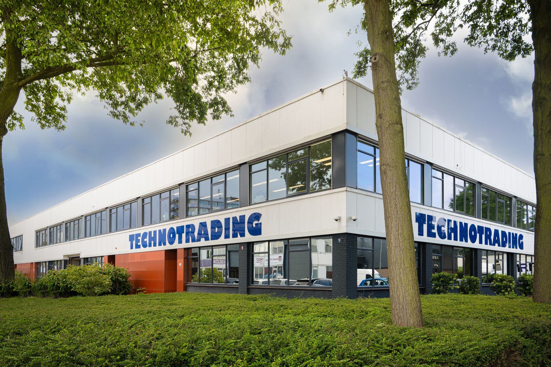 Technotrading building