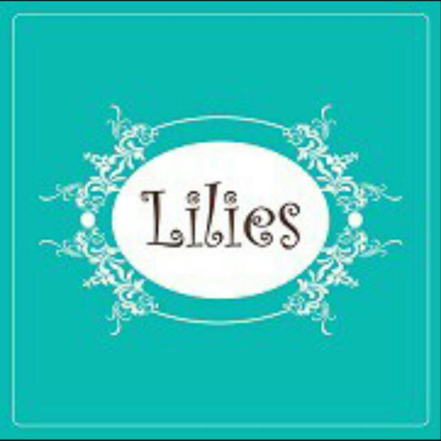 Lilies Cakes