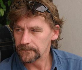 SAREBI, Helmut Hertzog